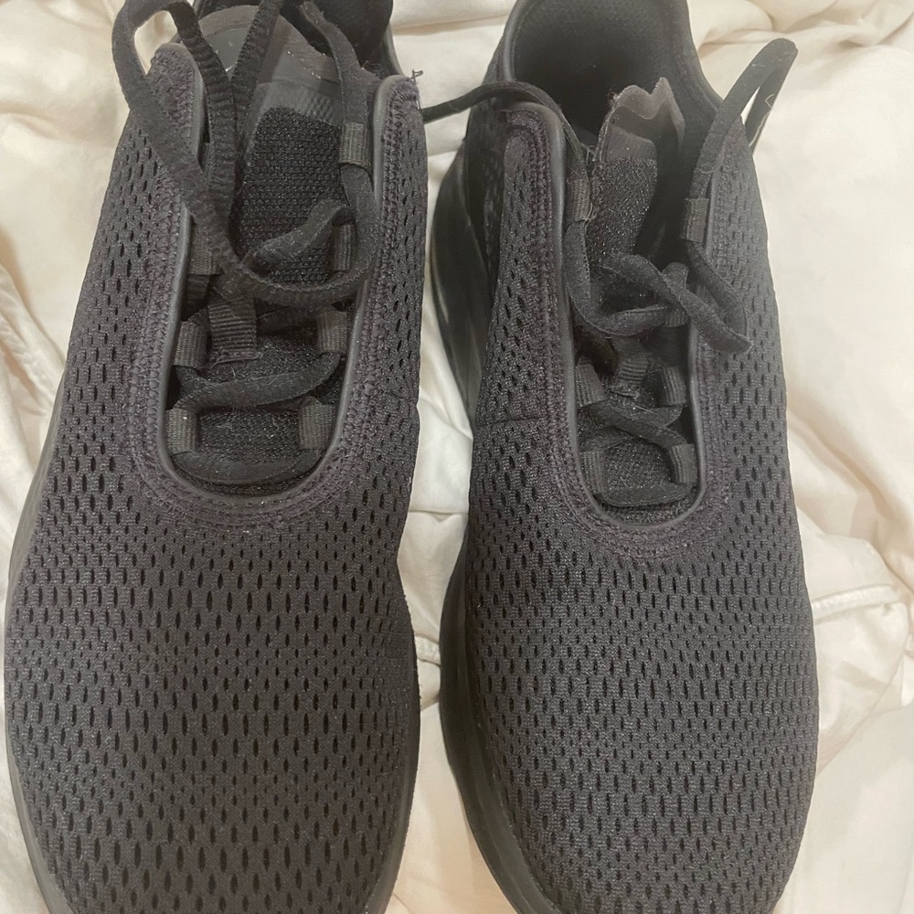 Nike Air Max motion 2 Men's Black Mesh Sneakers Unisex - Picture 7 of 12